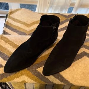Aquatalia Franca suede booties